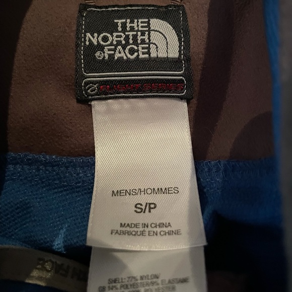 The North Face flight series lightweight jacket - Picture 2 of 5